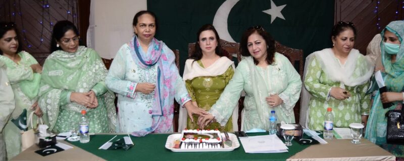 وطن عزیز پاکستان ہمارے لیے سائبان ہے ہمیں تعمیری سرگرمیوں میں بڑھ چڑھ کر حصہ لینا چایئے --- پرنسپل ڈاکٹر فوزیہ نا