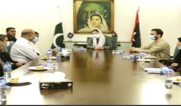 بی بی آصفہ بھٹو زرداری سے کراچی کے فنکاروں، سیاسی و سماجی کارکنوں، شاعروں اور فلم سازوں کی ملاقات