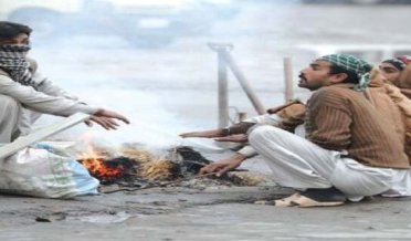recent cold wave has severely affected the entire Sindh
