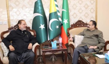 وزیراعظم آزاد حکومت ریاست جموں وکشمیر سردار تنویر الیاس خان سے سابق وزیراعظم آزاد کشمیر، صدر مسلم کانفرنس سردار عتیق احمد خان کی ملاقات