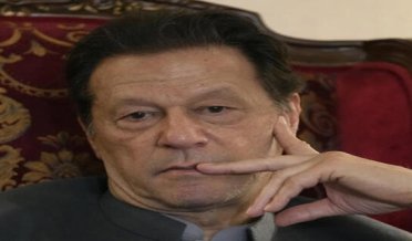سابق وزیراعظم عمران خان کو ایک مرتبہ پھر بیرون ملک بھیجنے کی پیشکش