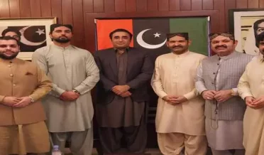 پاکستان پیپلزپارٹی چیئرمین بلاول بھٹو زرداری سے پی پی پی میں شمولیت کرنے والے سابق جی ڈی اے رہنما علی گوہر خان مہر کی ملاقات
