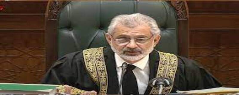 اگر آپ خود لکھ کر کہہ دیں کہ عامر رحمان نااہل ہے، دلائل نہیں دے سکتے تو ٹھیک ہے،چیف جسٹس کا ایڈیشنل اٹارنی جنرل سے مکالمہ