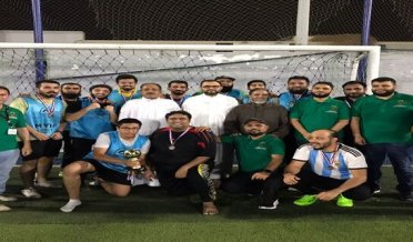 Blue Seniors and Golden Juniors win MYDF