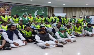 پاکستان حج رضاکاربہترین خدمات سرانجام دے رہے، قونصل جنرل خالد مجید