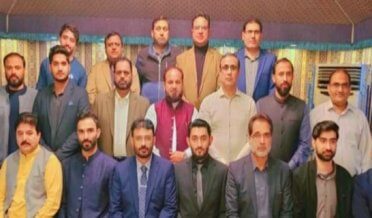 سعودی عرب کے ساحلی شہر دمام کے مقامی ہوٹل میں پاکستان پيئرنٹس گروپ نے جشن منايا