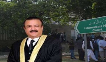 ہائیکورٹ نے ٹرائل آگے بڑھانے پر اسٹے دیا ہے.جج الیکشن ٹربیونل جسٹس طارق محمود جہانگیری