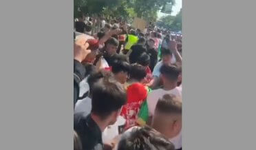 جرمنی کے صنعتی شہر فرینکفرٹ میں پی ٹی ایم جرمنی کی جانب سے شاعر کارکن گیلامن کی ہلاکت کے خلاف حتجاجی مظاہرے
