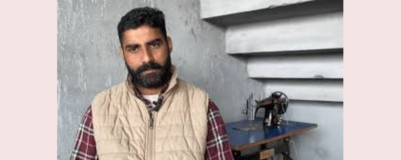 لاکھوں کا خرچہ اور امریکی فوجی طیارے میں ہتھکڑیوں میں واپسی