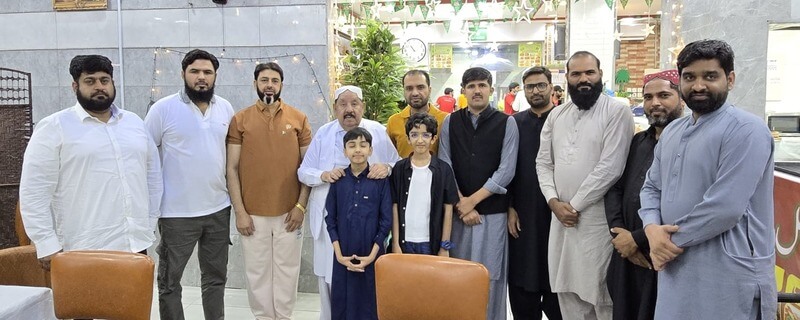 پاکستان پیپلز پارٹی گلف مڈل ایسٹ کے نائب صدر مشتاق بلوچ کی جانب سے ریاض کے مقامی ہوٹل میں صحافی برادری کے اعزاز میں پرتکلف عشائیہ کا اہتمام کیا