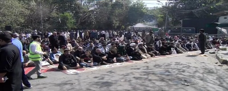 خامنہ ای شہادت، لاہور پریس کلب کے باہر دھرنا، کراچی میں امریکی قونصل خانے کے باہر جھڑپ، 6 جاں بحق