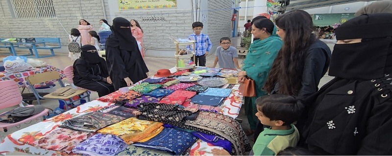 پاکستانی انٹرنیشنل سکول ریاض کی جانب سے رنگا رنگ مینا بازار کا ا نعقا د کیا گیا